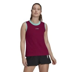 Débardeur Femme Adidas Terrex Graphic -Promos Randonnée Boutique gp0047 app on model standard white