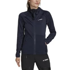 Veste Femme Adidas Terrex Tech Fleece Lite Ed -Promos Randonnée Boutique gu3809 app on model front white