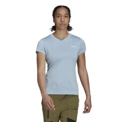 T-shirt Femme Adidas Terrex Tivid -Promos Randonnée Boutique gv1604 app on model standard white